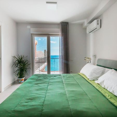 Bed and Breakfast Blu Marine Катандзаро Экстерьер фото